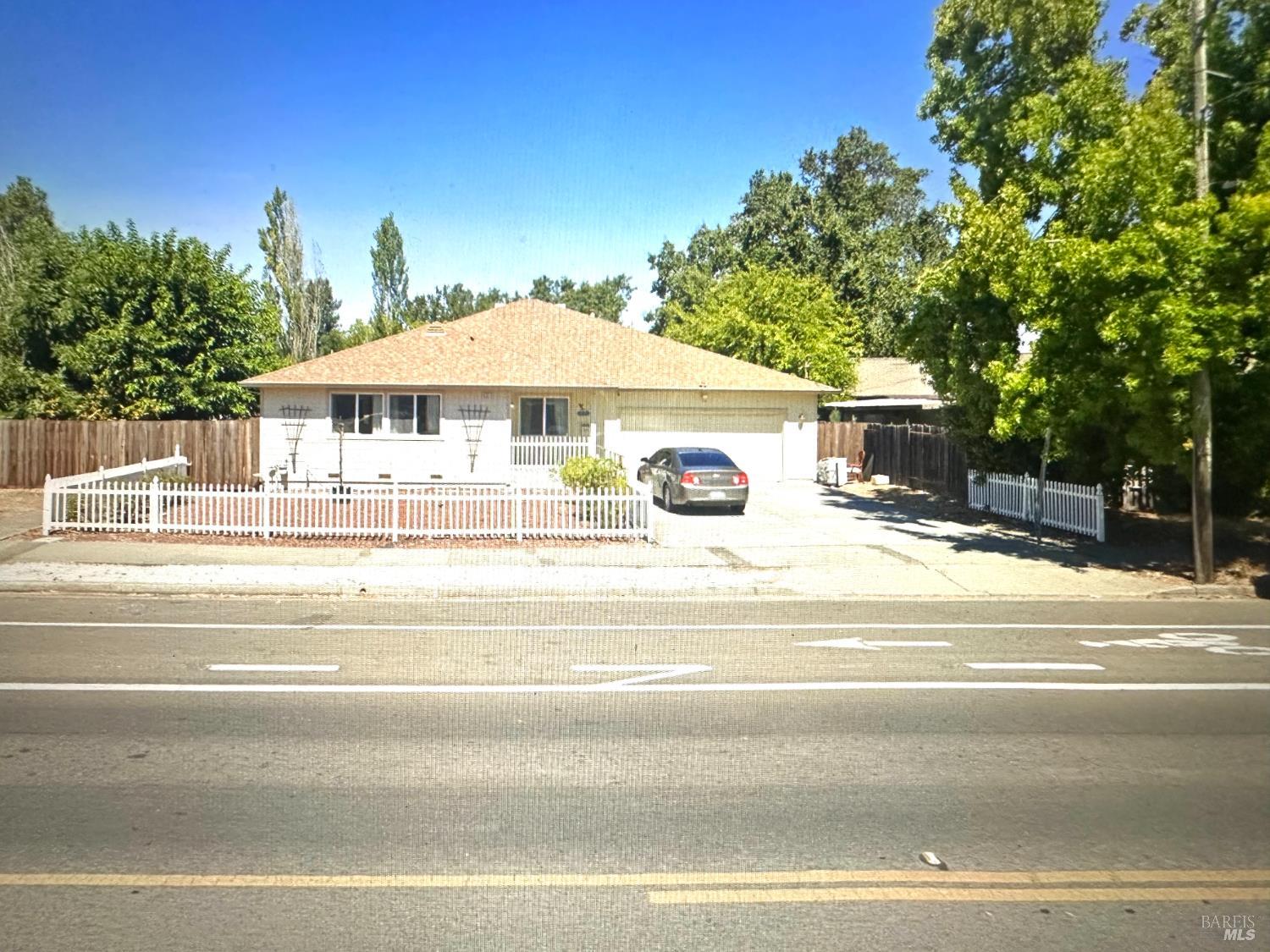 Detail Gallery Image 1 of 1 For 4313 Hoen Ave, Santa Rosa,  CA 95405 - 6 Beds | 4 Baths