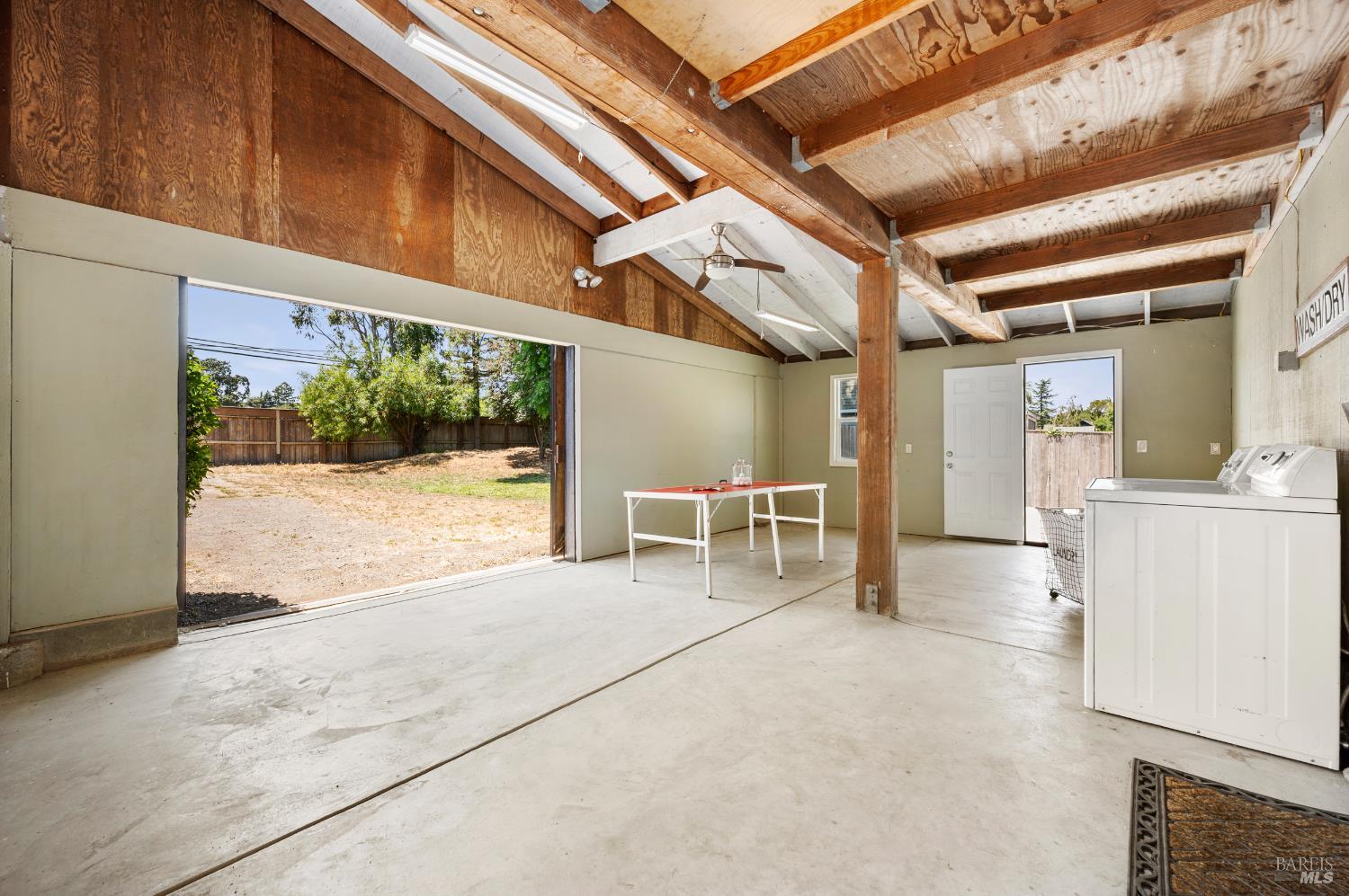 Detail Gallery Image 40 of 66 For 5740 Old Redwood Hwy, Penngrove,  CA 94951 - 3 Beds | 3 Baths