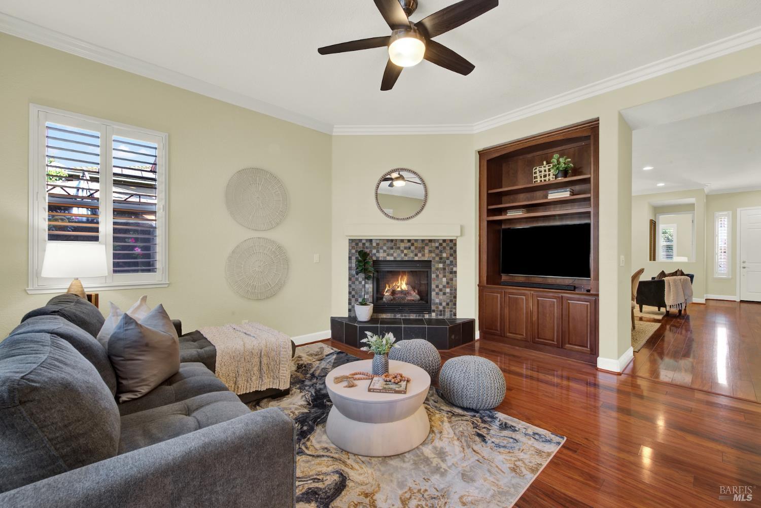 Detail Gallery Image 24 of 77 For 949 Lancaster St, Vacaville,  CA 95687 - 4 Beds | 2 Baths