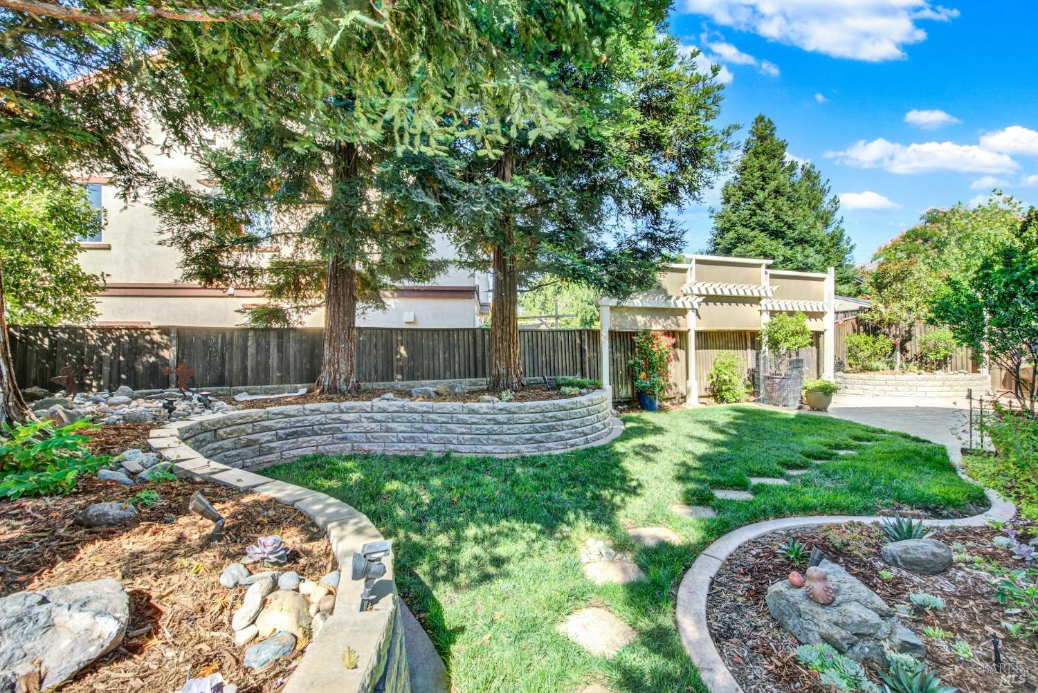 Detail Gallery Image 67 of 77 For 949 Lancaster St, Vacaville,  CA 95687 - 4 Beds | 2 Baths