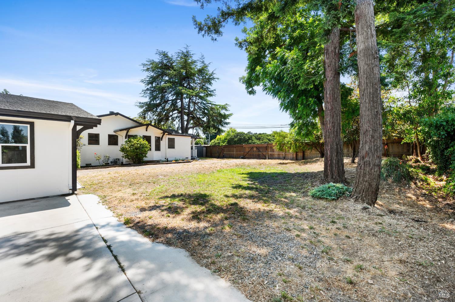 Detail Gallery Image 57 of 66 For 5740 Old Redwood Hwy, Penngrove,  CA 94951 - 3 Beds | 3 Baths