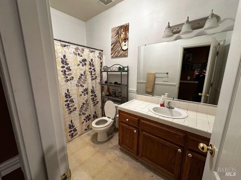 Detail Gallery Image 2 of 4 For Address Is Not Disclosed, Fresno,  CA 93722 - 4 Beds | 2 Baths