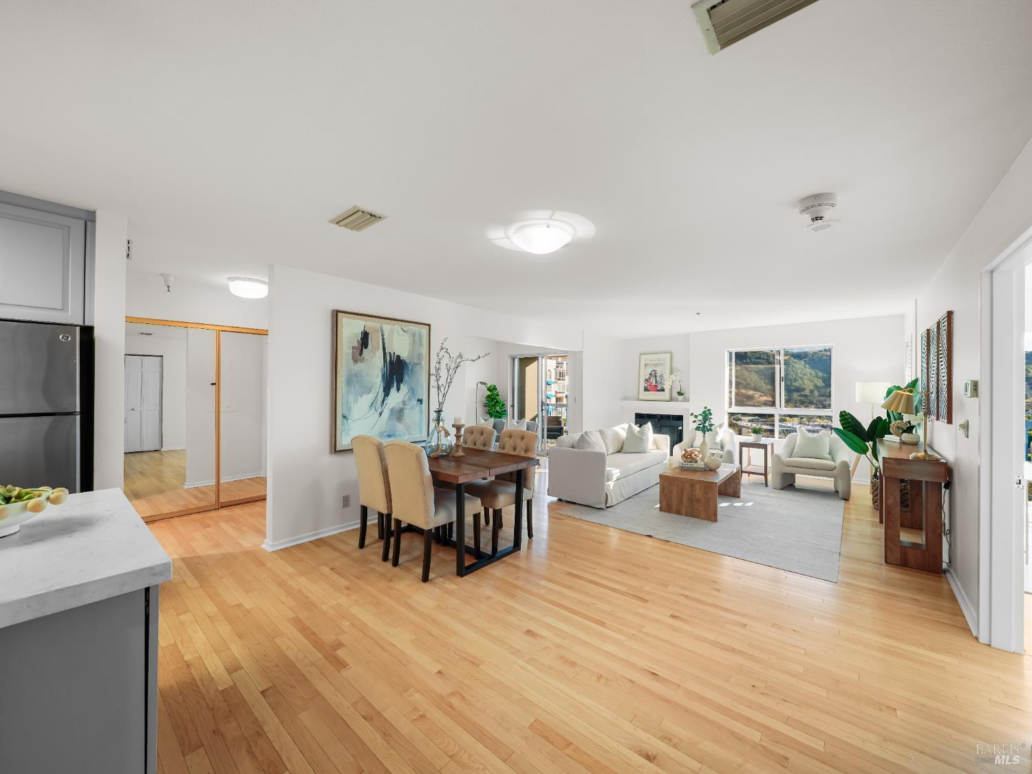 Detail Gallery Image 13 of 37 For 100 Thorndale Dr #326,  San Rafael,  CA 94903 - 2 Beds | 2 Baths