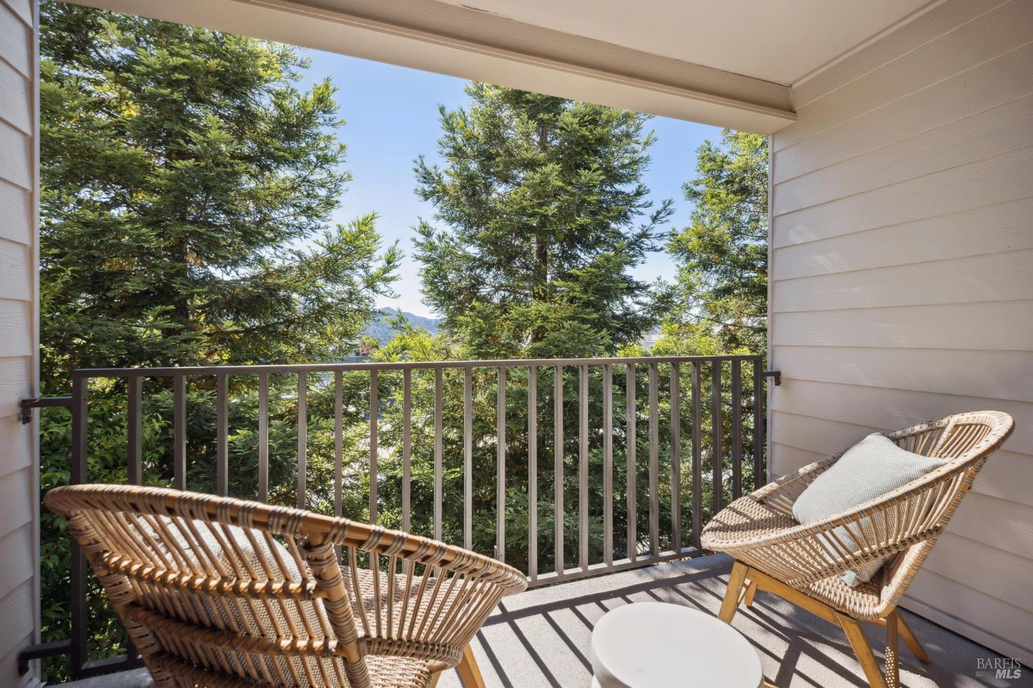 Detail Gallery Image 9 of 17 For 904 via Casitas Unkn, Greenbrae,  CA 94904 - 3 Beds | 2 Baths