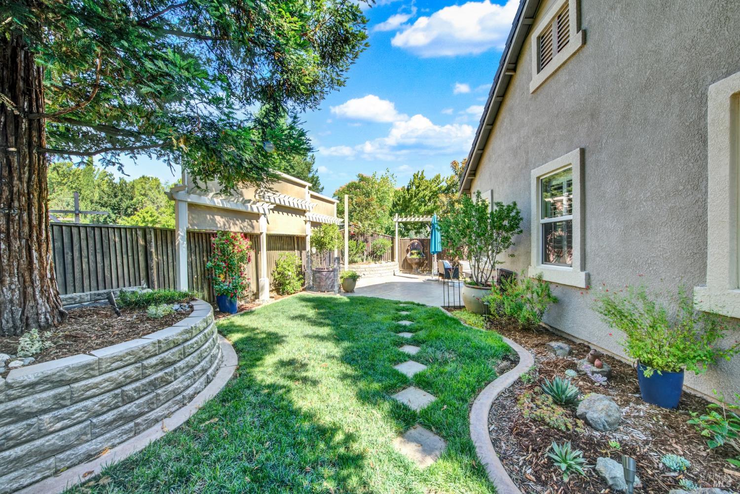 Detail Gallery Image 68 of 77 For 949 Lancaster St, Vacaville,  CA 95687 - 4 Beds | 2 Baths