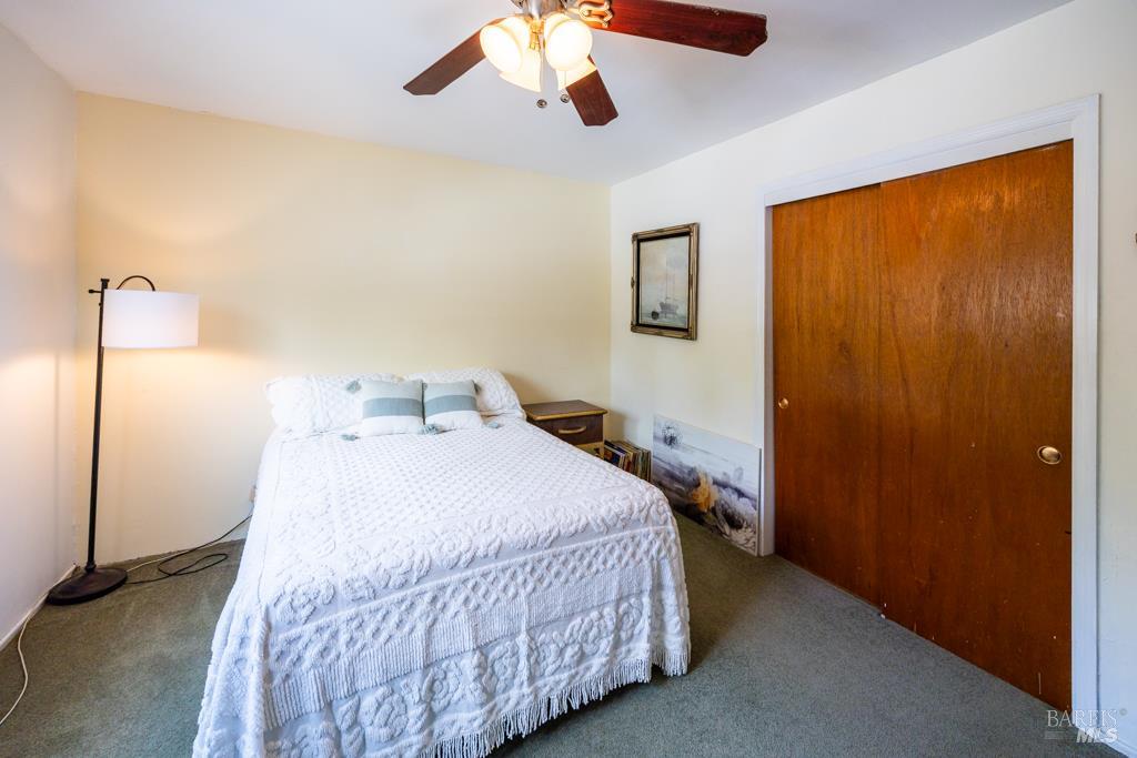 Detail Gallery Image 5 of 16 For 8547 Old Redwood Hwy, Windsor,  CA 95492 - 3 Beds | 2 Baths