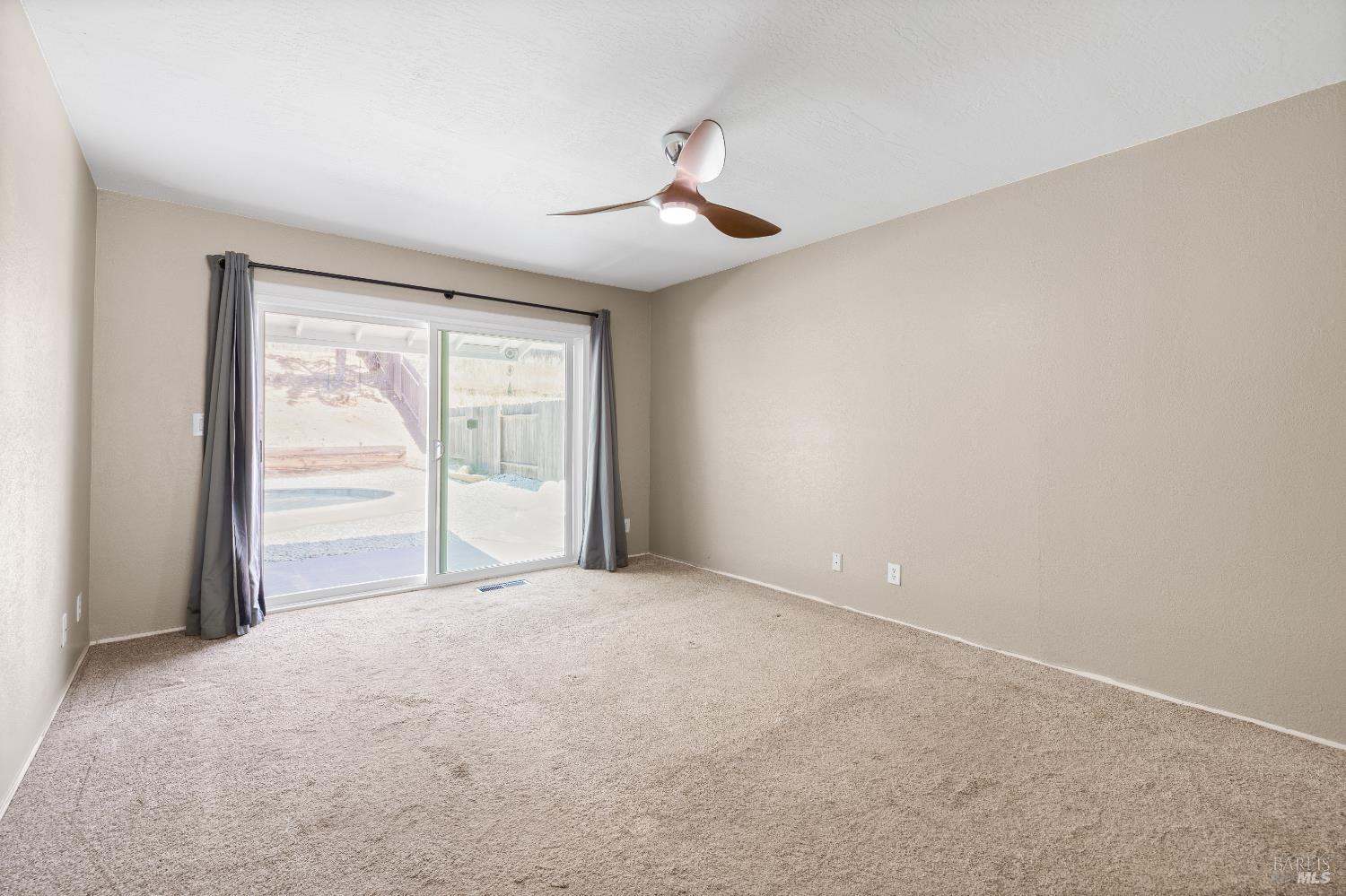 Detail Gallery Image 18 of 73 For 414 Brunswick Dr, Vallejo,  CA 94591 - 3 Beds | 2 Baths