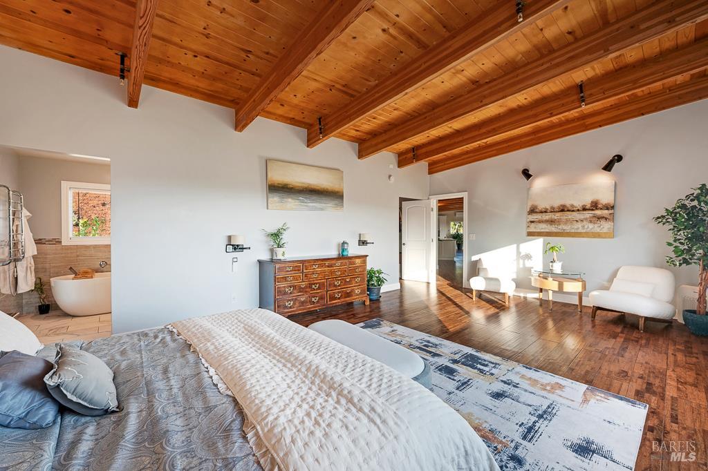 Detail Gallery Image 37 of 75 For 5560 Crystal Dr, Santa Rosa,  CA 95404 - 3 Beds | 2/1 Baths
