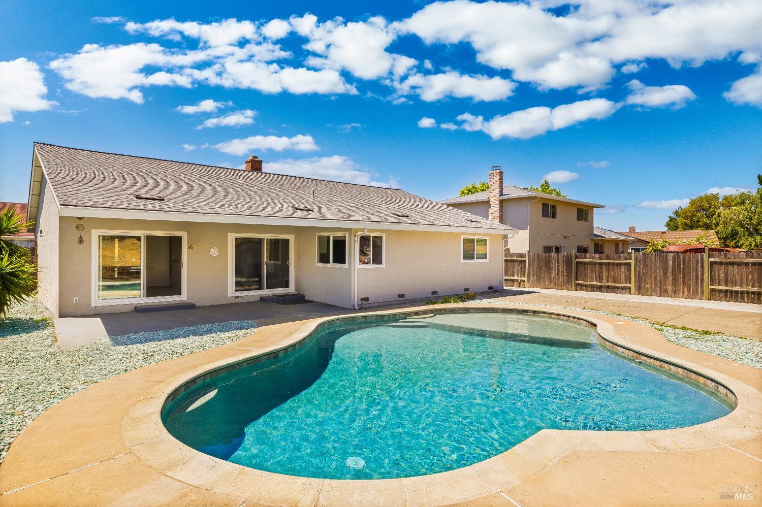 Detail Gallery Image 37 of 73 For 414 Brunswick Dr, Vallejo,  CA 94591 - 3 Beds | 2 Baths