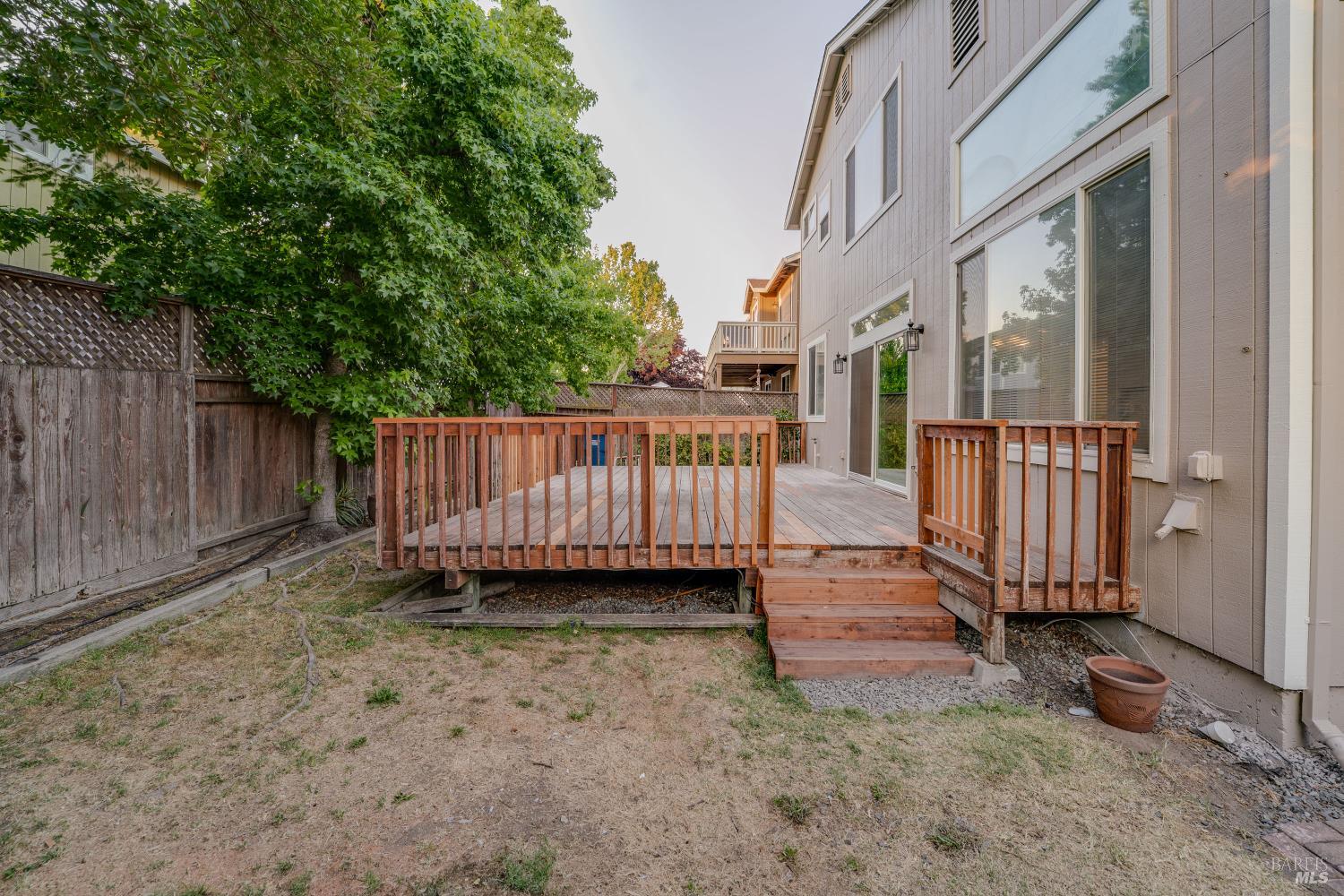 Detail Gallery Image 31 of 31 For 1220 Marque Dr, Rohnert Park,  CA 94928 - 3 Beds | 2/1 Baths