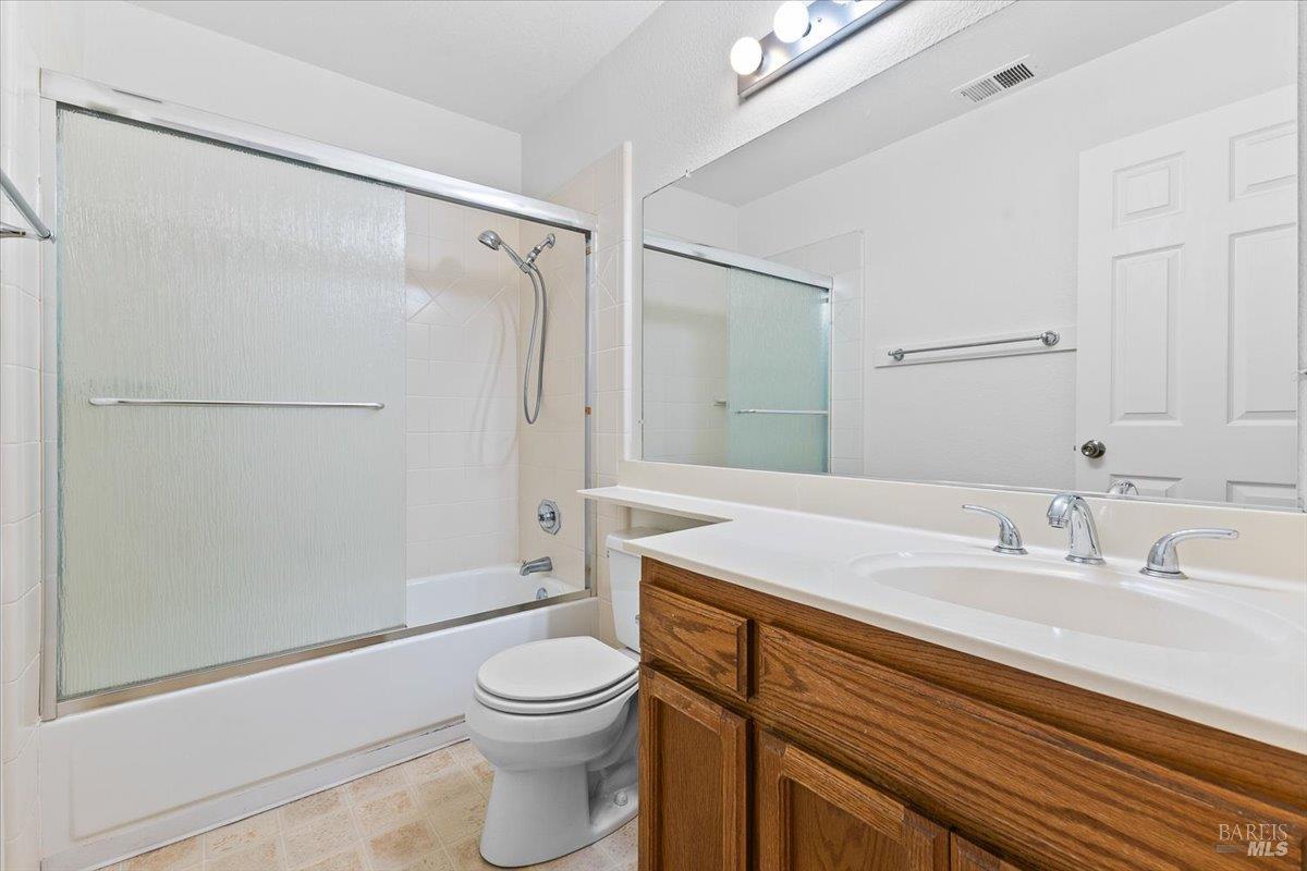 Detail Gallery Image 19 of 21 For 812 Quail Ct, Healdsburg,  CA 95448 - 2 Beds | 2 Baths