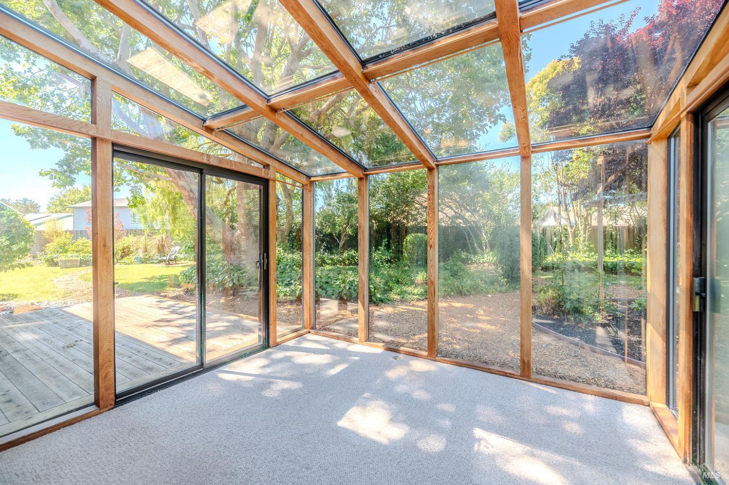 Detail Gallery Image 19 of 33 For 801 Livery Ct, Rohnert Park,  CA 94928 - 4 Beds | 2 Baths