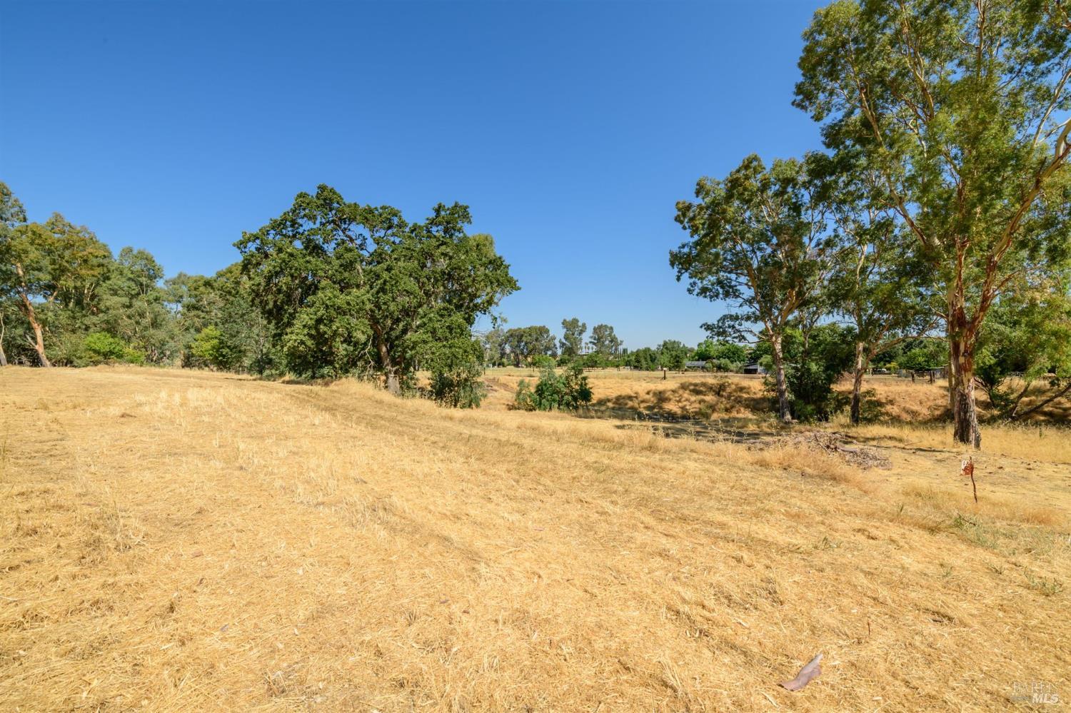 Detail Gallery Image 105 of 117 For 7598 Deer Valley Trl, Vacaville,  CA 95688 - 3 Beds | 2/1 Baths