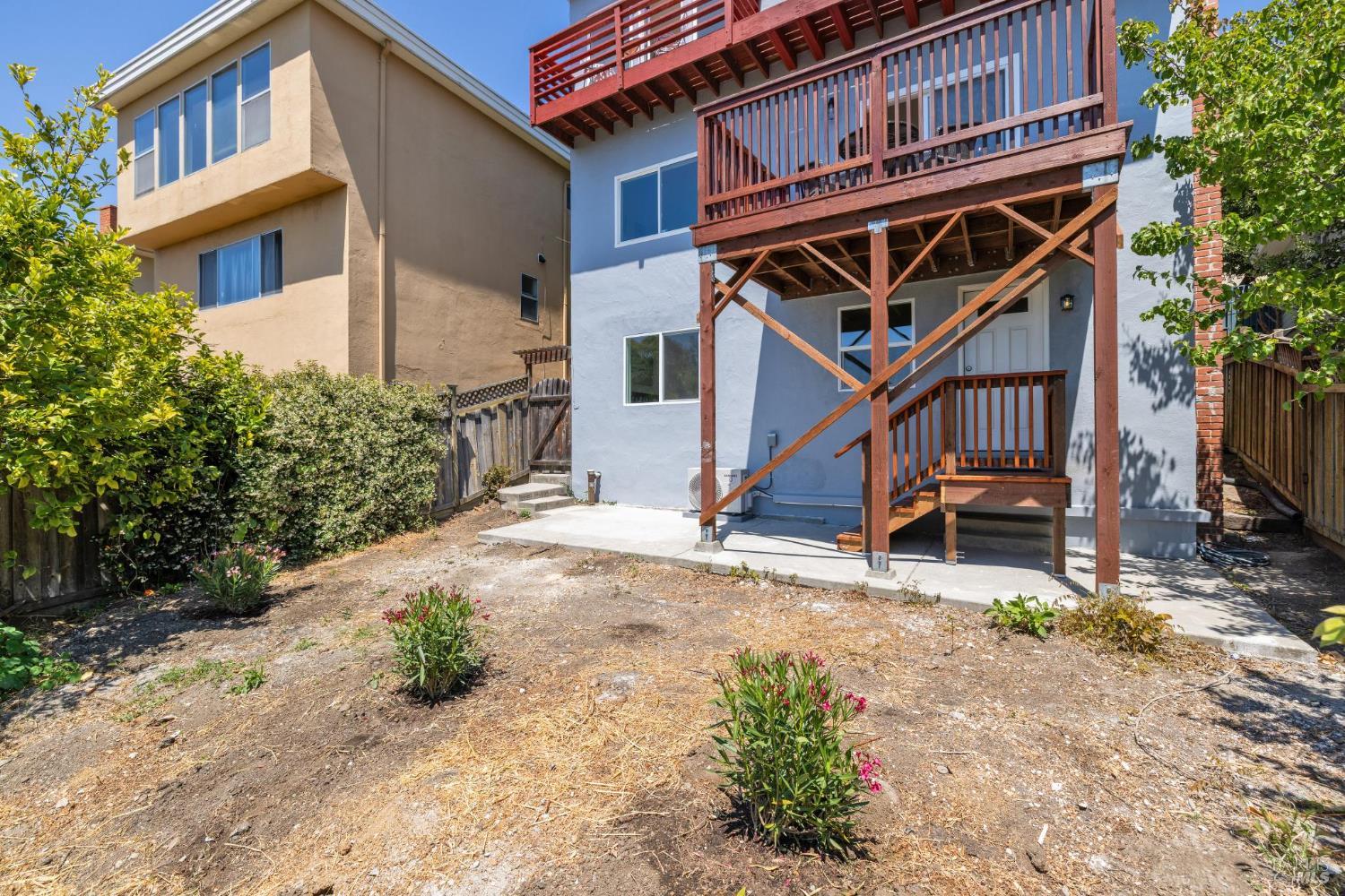 Detail Gallery Image 49 of 74 For 2437 Edwards Ave, El Cerrito,  CA 94530 - 6 Beds | 3/1 Baths