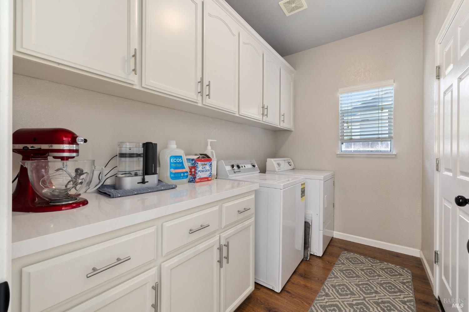 Detail Gallery Image 32 of 47 For 1628 Andover Way, Petaluma,  CA 94954 - 4 Beds | 2 Baths