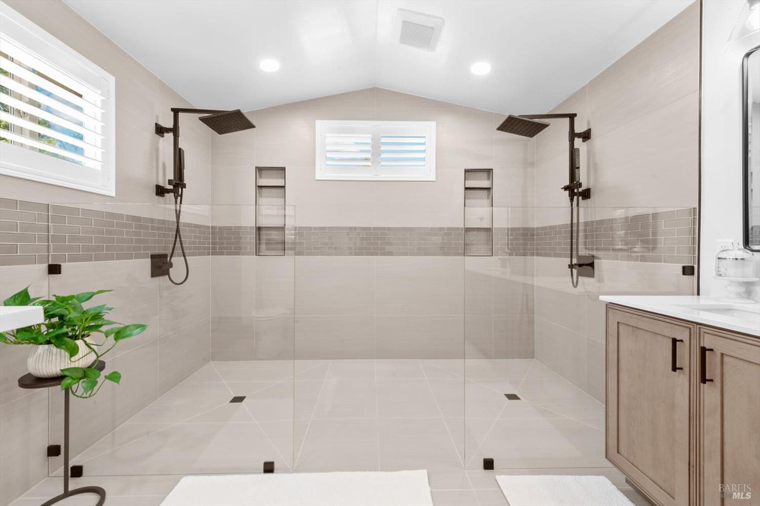 Detail Gallery Image 52 of 96 For 3305 Hillridge Ct, Fairfield,  CA 94534 - 4 Beds | 3 Baths