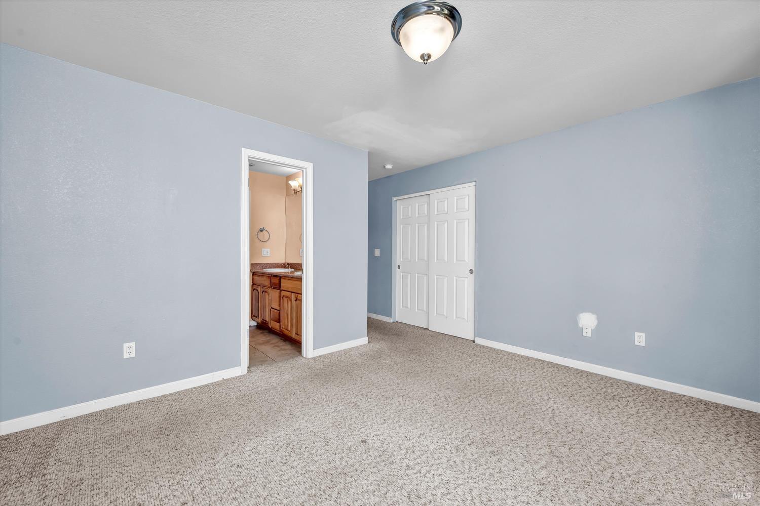 Detail Gallery Image 26 of 38 For 18695 Horseshoe Rd, Hidden Valley Lake,  CA 95467 - 3 Beds | 2/1 Baths