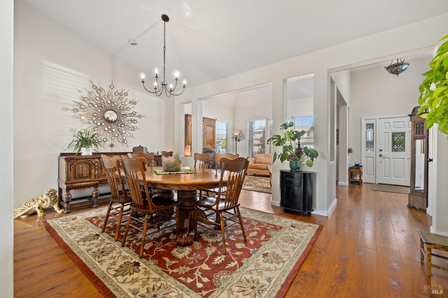 Detail Gallery Image 24 of 47 For 1628 Andover Way, Petaluma,  CA 94954 - 4 Beds | 2 Baths