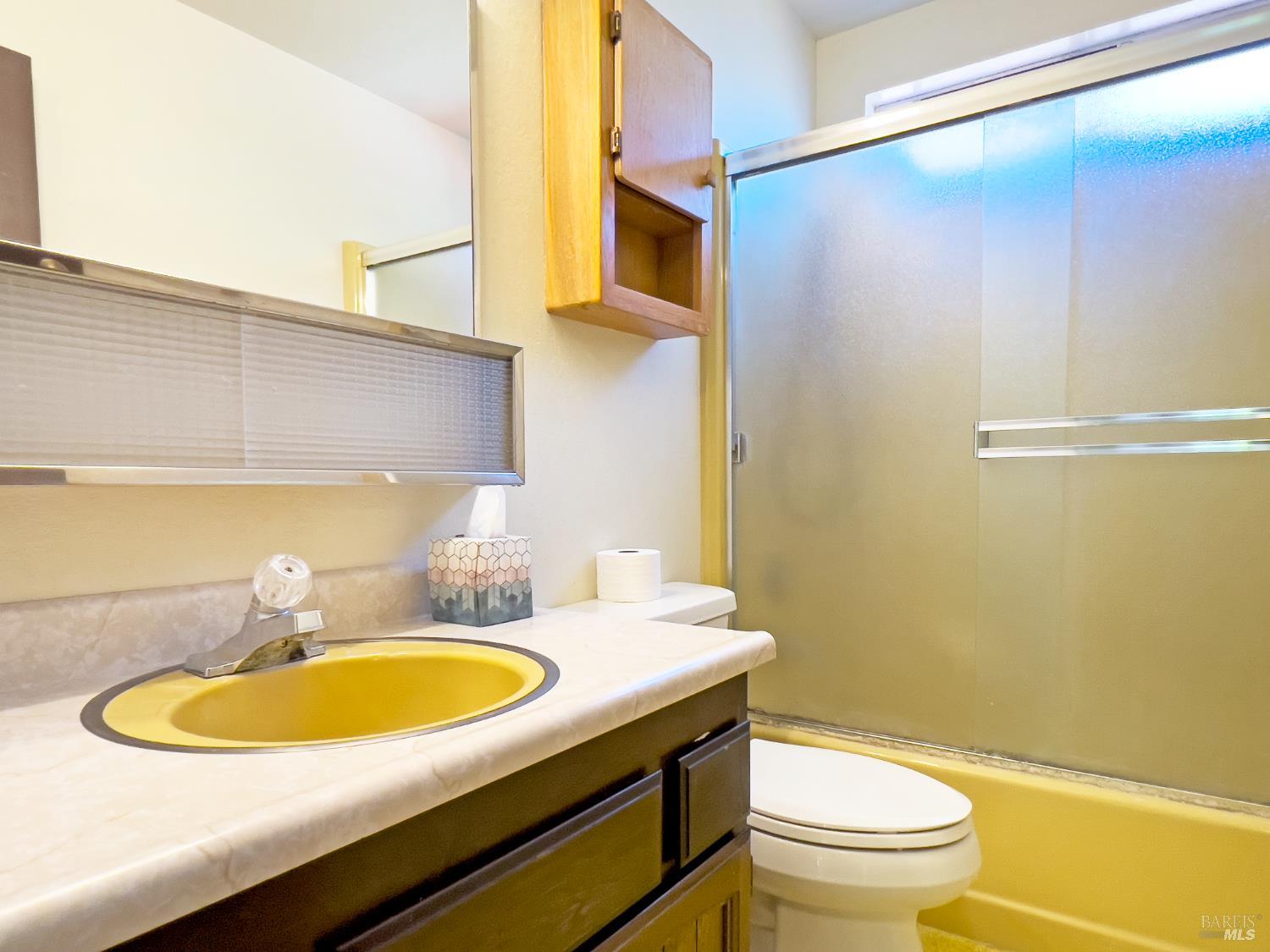 Detail Gallery Image 9 of 28 For 18028 Neeley Rd, Guerneville,  CA 95446 - 2 Beds | 1/1 Baths