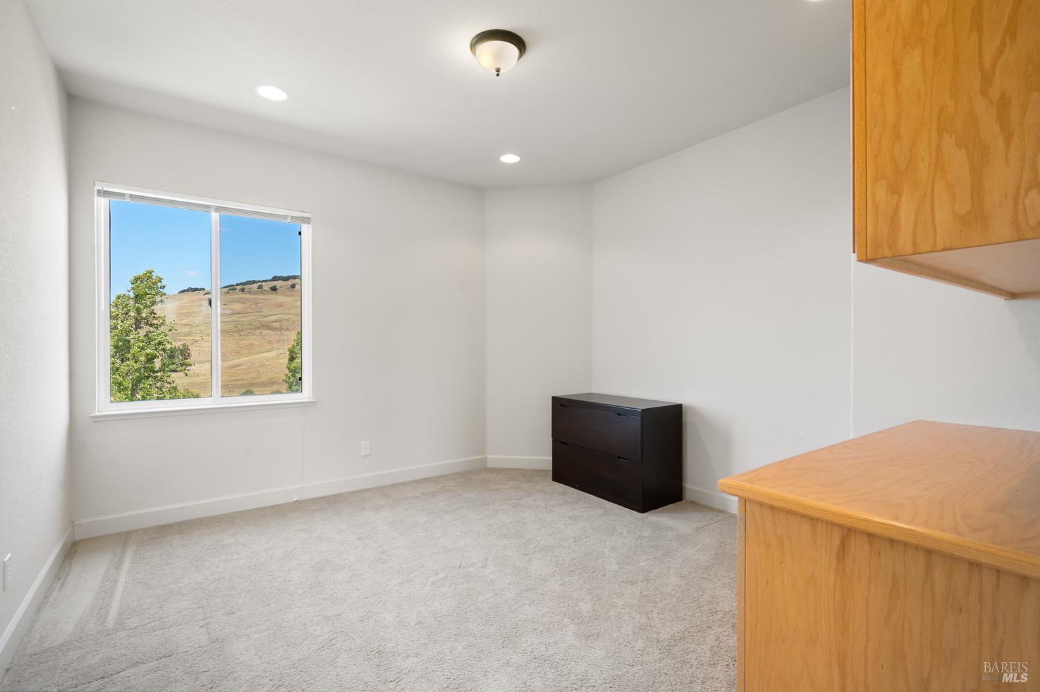 Detail Gallery Image 43 of 68 For 9272 Hallmark Pl, Vallejo,  CA 94591 - 4 Beds | 4 Baths