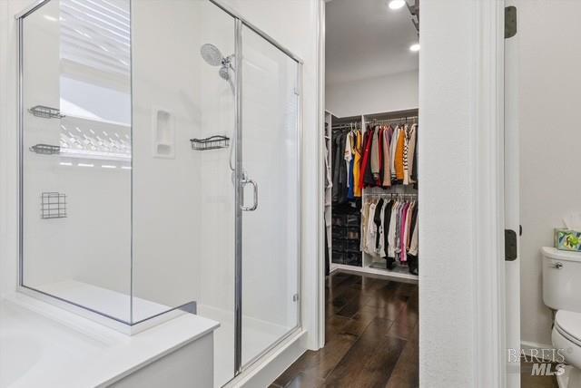 Detail Gallery Image 12 of 30 For 5825 Kristina Pl, Rohnert Park,  CA 94928 - 3 Beds | 3 Baths