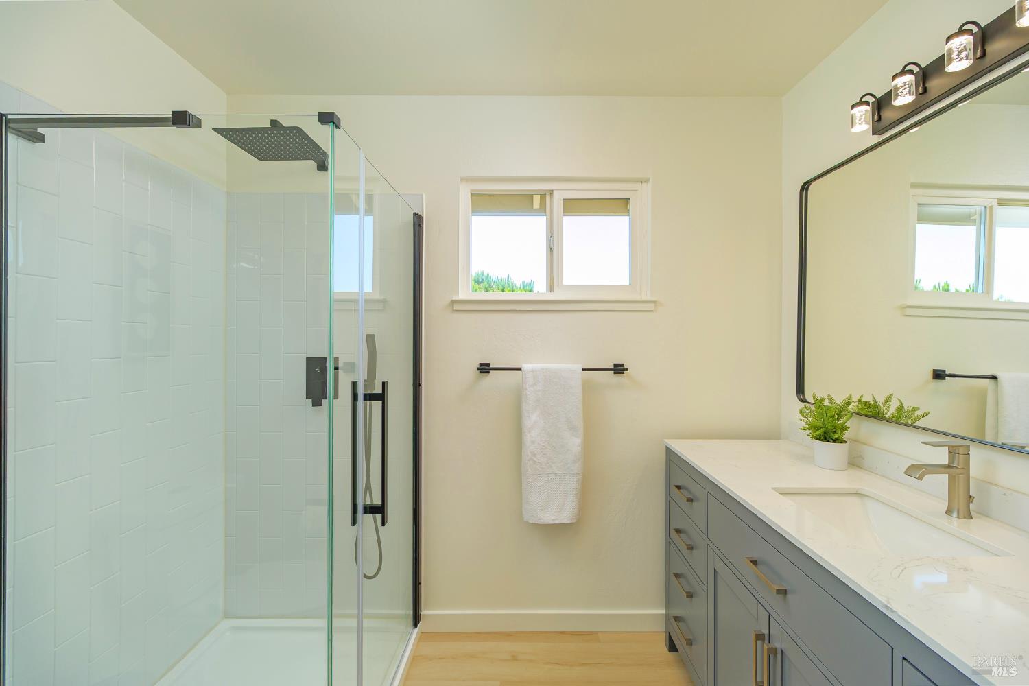 Detail Gallery Image 16 of 30 For 175 Upper via Casitas Way #2,  Greenbrae,  CA 94904 - 2 Beds | 2 Baths
