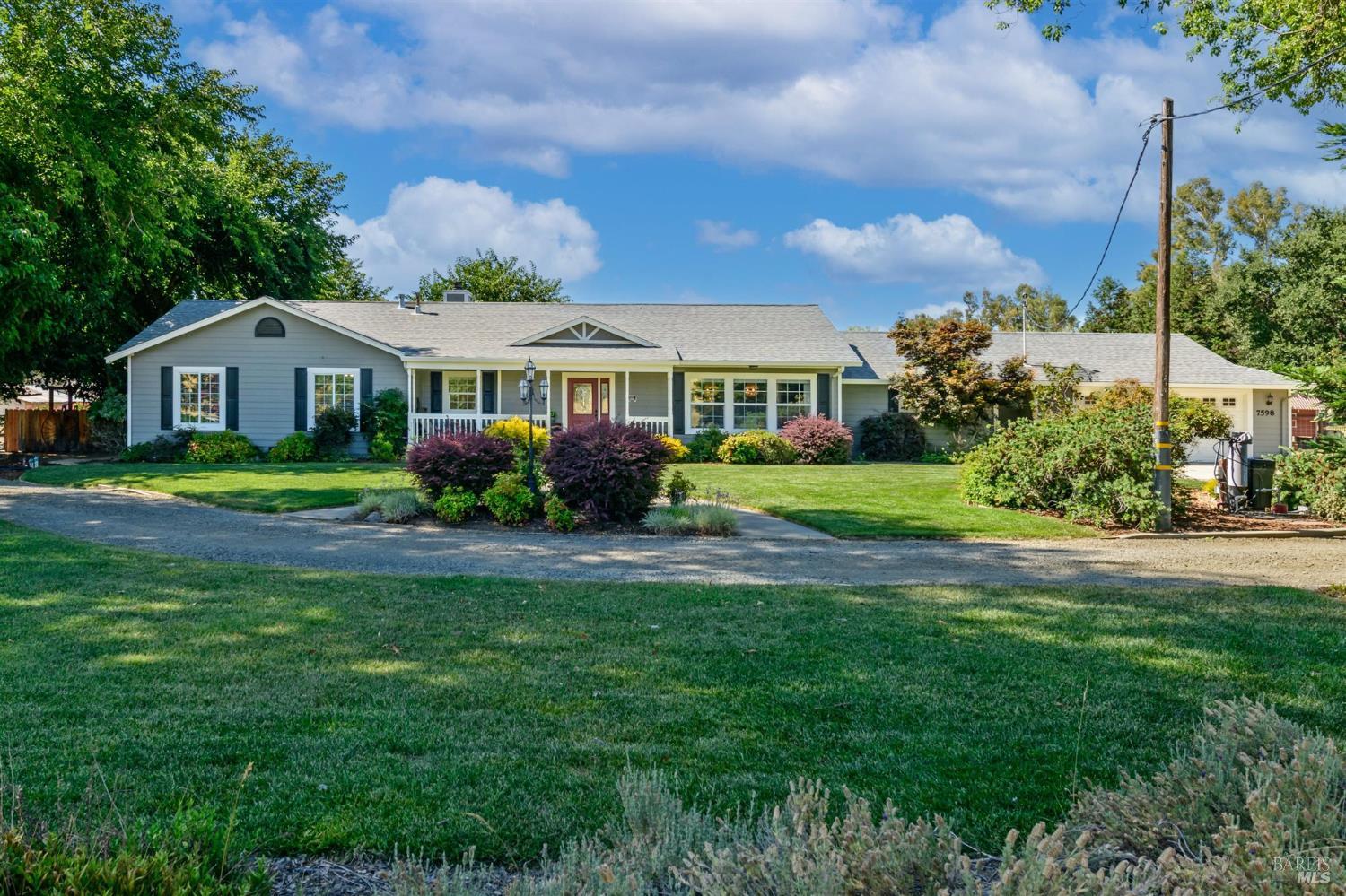 Detail Gallery Image 1 of 117 For 7598 Deer Valley Trl, Vacaville,  CA 95688 - 3 Beds | 2/1 Baths