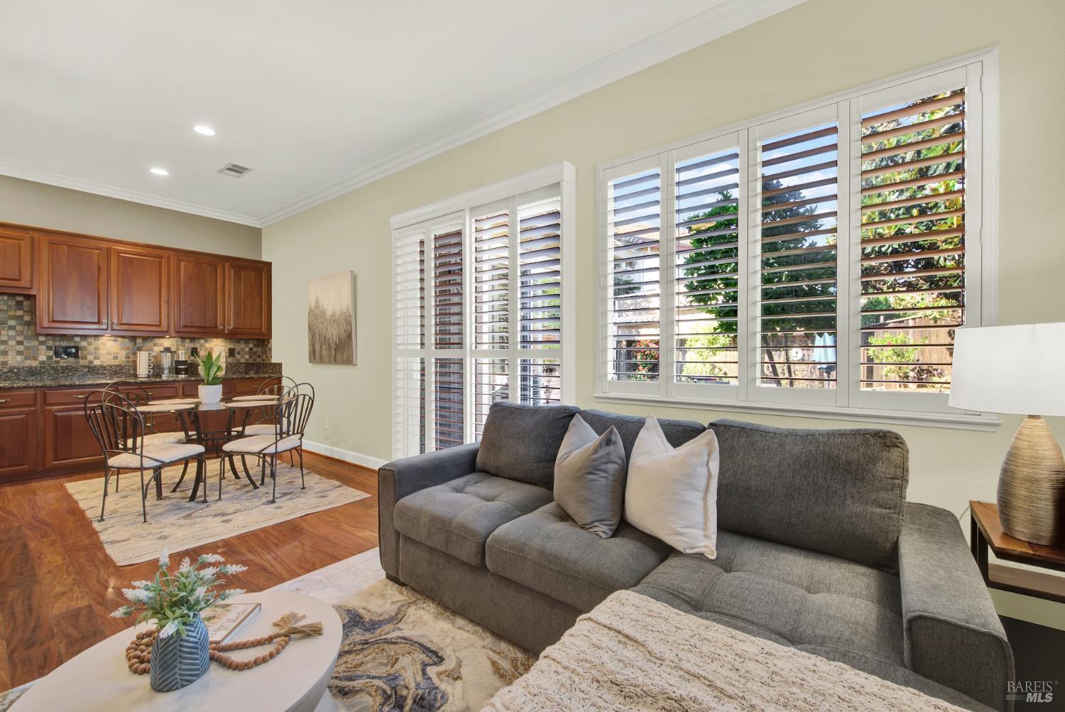 Detail Gallery Image 26 of 77 For 949 Lancaster St, Vacaville,  CA 95687 - 4 Beds | 2 Baths