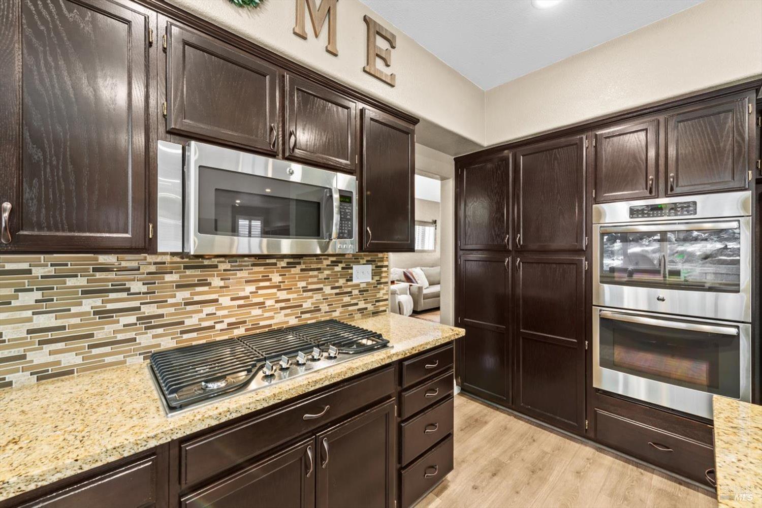 Detail Gallery Image 27 of 96 For 3305 Hillridge Ct, Fairfield,  CA 94534 - 4 Beds | 3 Baths