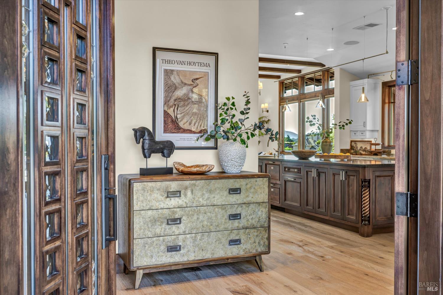 Detail Gallery Image 8 of 57 For 231 Poppy Hill Dr, Healdsburg,  CA 95448 - 4 Beds | 3/1 Baths