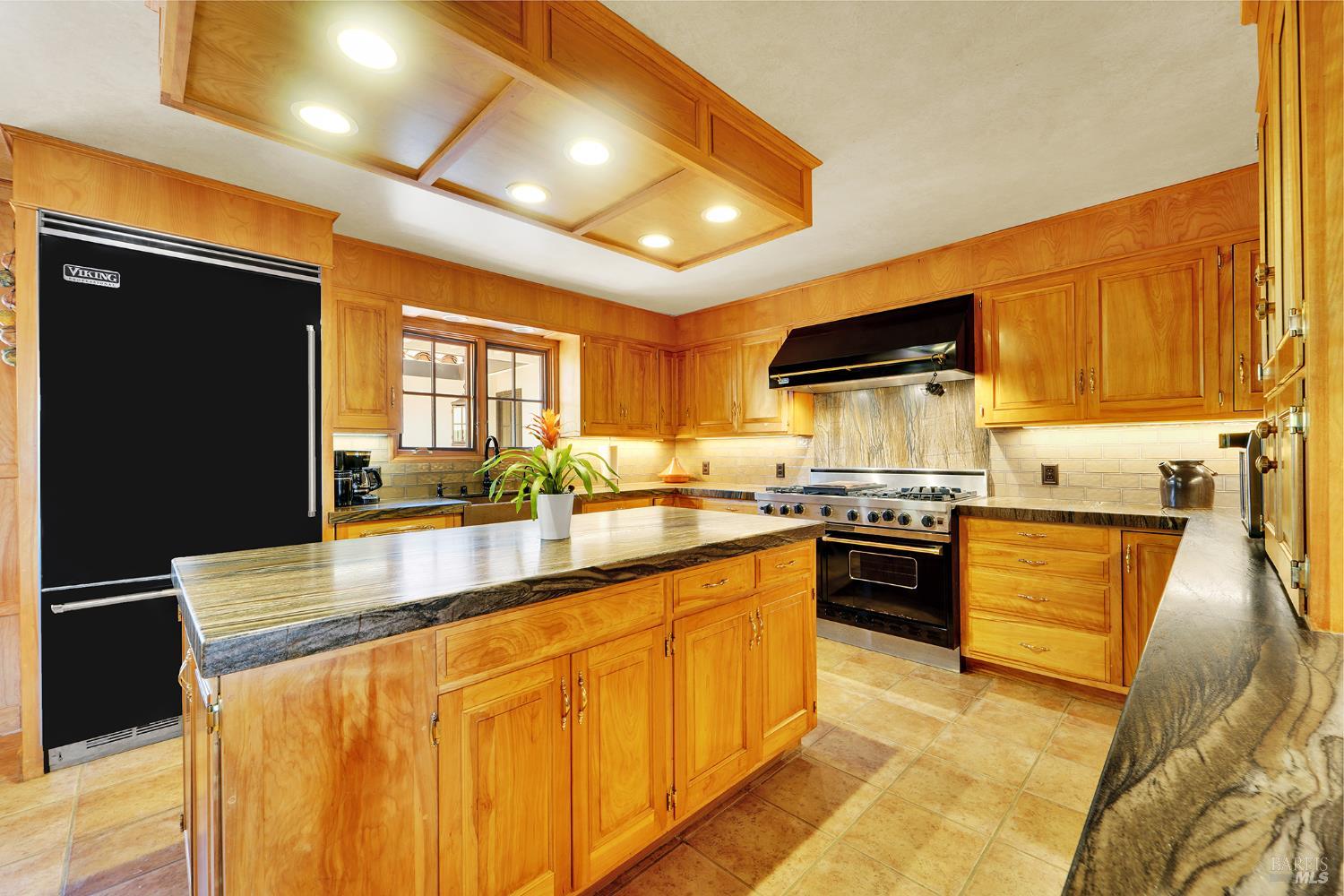 Detail Gallery Image 23 of 52 For 780 Rancho La Boca Rd, Martinez,  CA 94553 - 4 Beds | 2/1 Baths