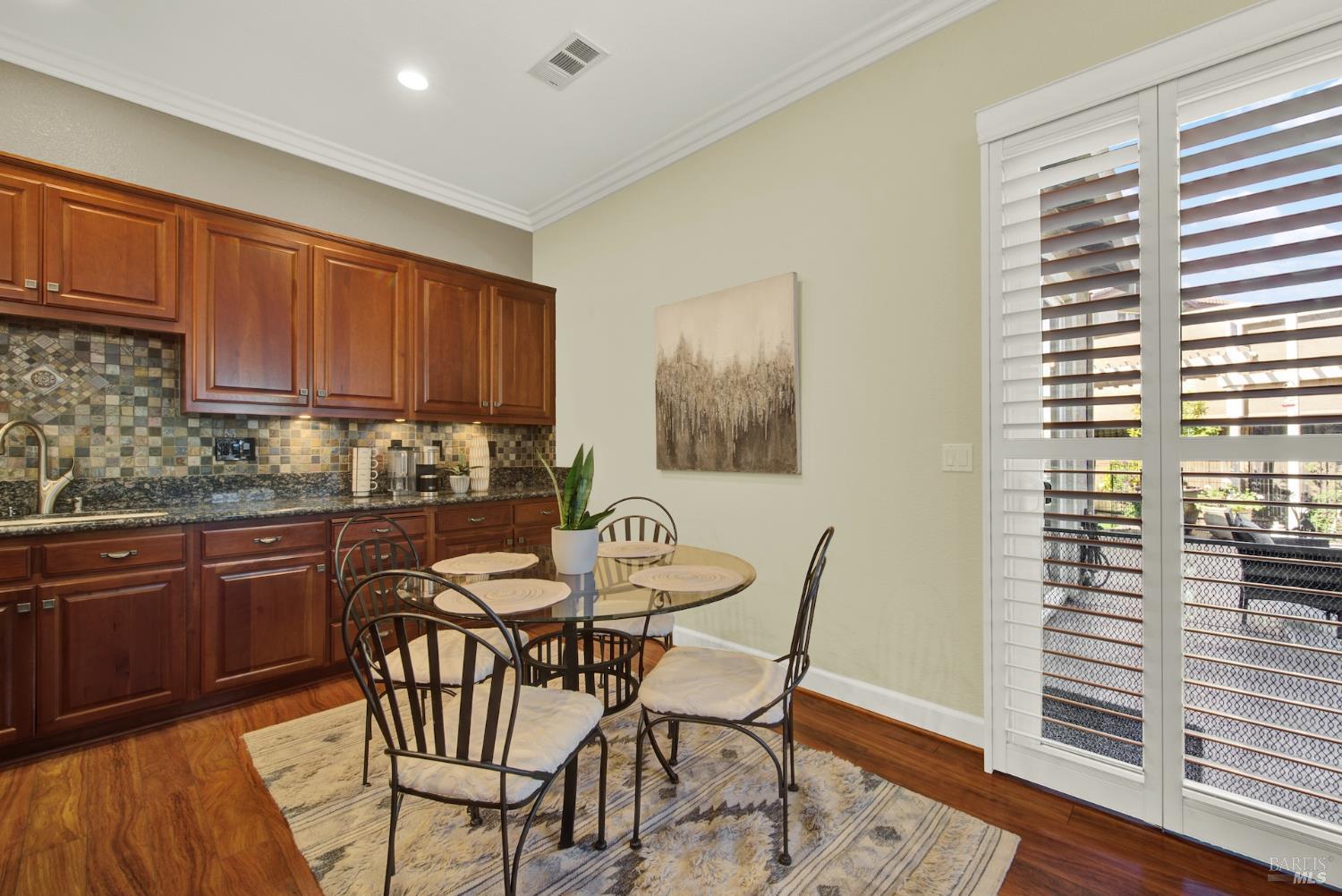 Detail Gallery Image 37 of 77 For 949 Lancaster St, Vacaville,  CA 95687 - 4 Beds | 2 Baths