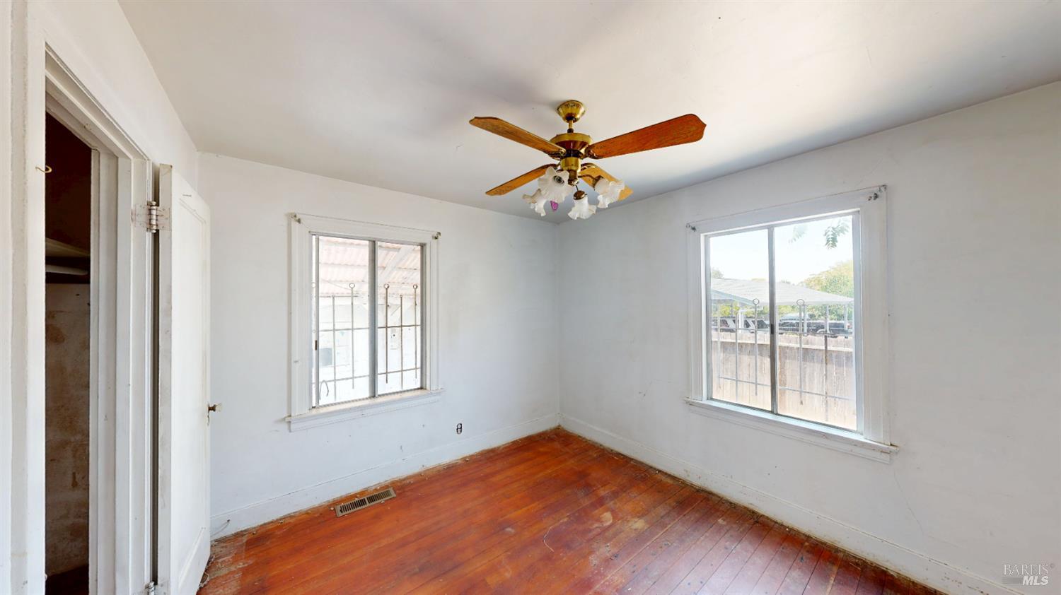 Detail Gallery Image 12 of 22 For 87 Front St, Healdsburg,  CA 95448 - 3 Beds | 2 Baths