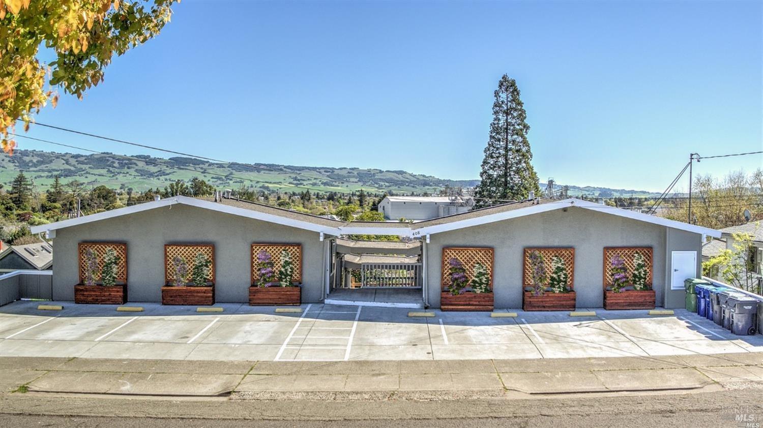 Detail Gallery Image 1 of 10 For 408 Keller St, Petaluma,  CA 94952 - – Beds | – Baths