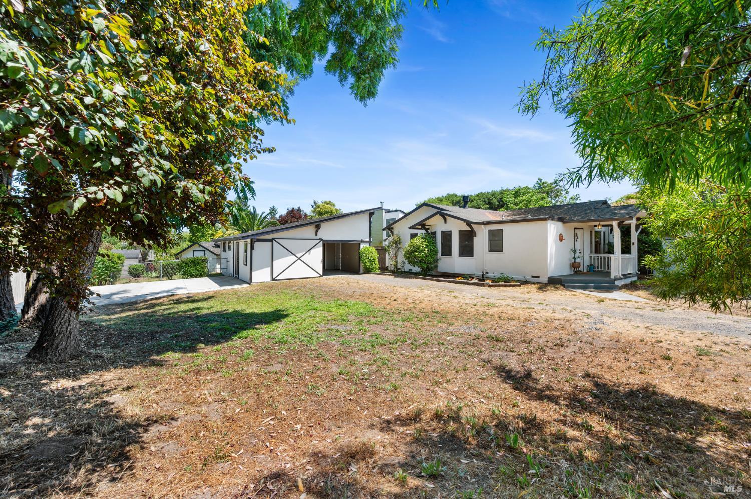 Detail Gallery Image 60 of 66 For 5740 Old Redwood Hwy, Penngrove,  CA 94951 - 3 Beds | 3 Baths