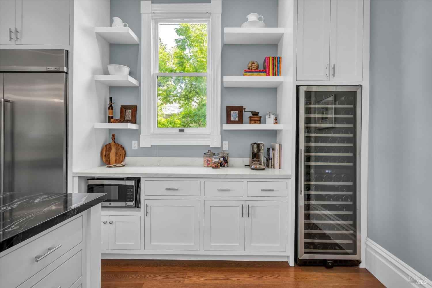 Detail Gallery Image 16 of 44 For 401 Matheson St, Healdsburg,  CA 95448 - 3 Beds | 2 Baths