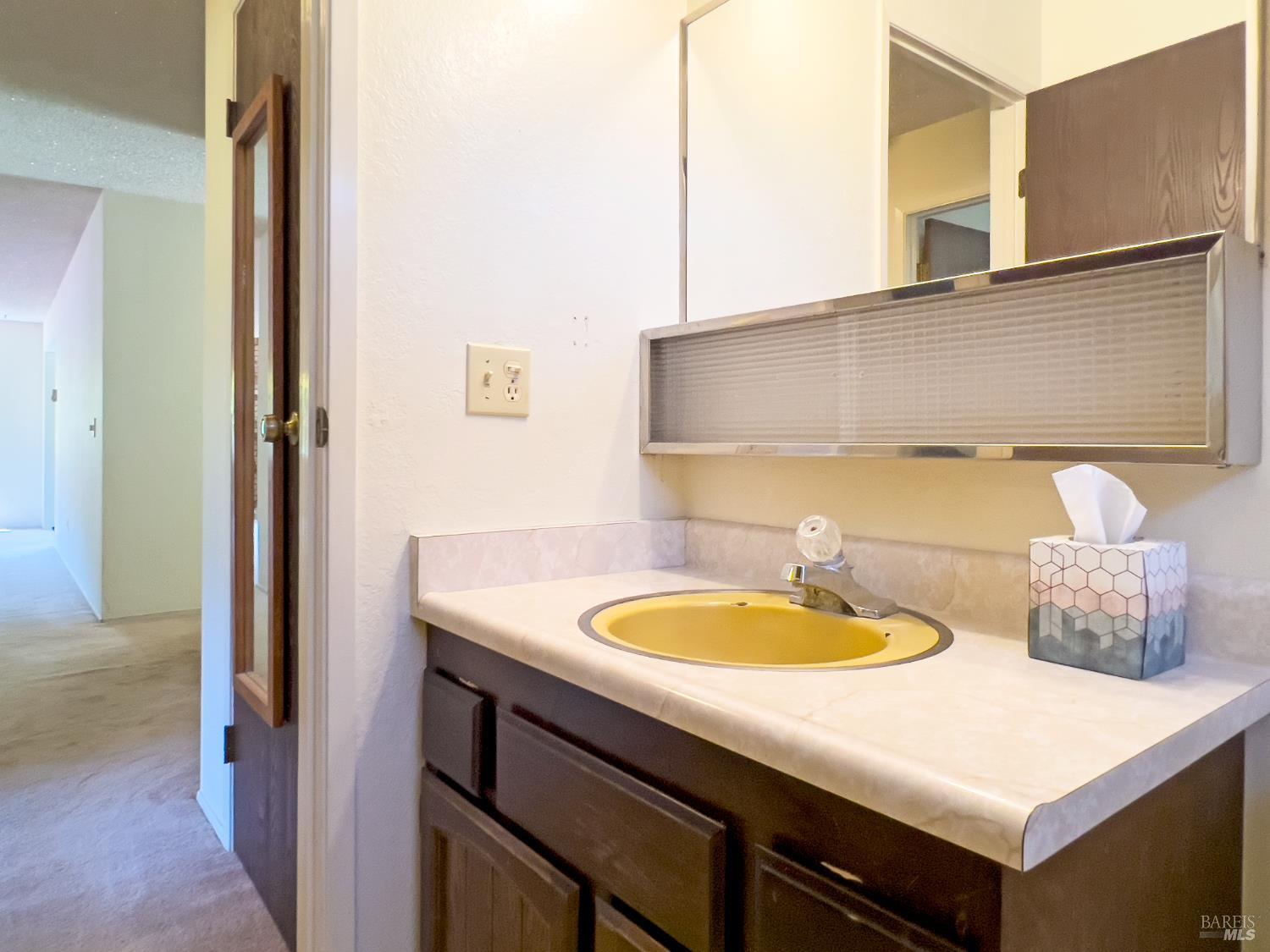 Detail Gallery Image 10 of 28 For 18028 Neeley Rd, Guerneville,  CA 95446 - 2 Beds | 1/1 Baths