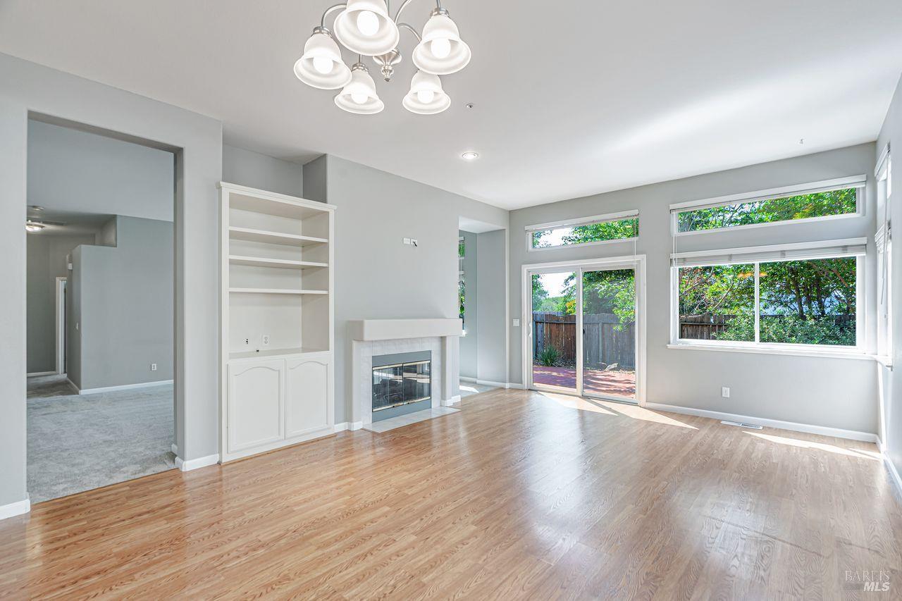 Detail Gallery Image 22 of 43 For 1705 Andover Way, Petaluma,  CA 94954 - 4 Beds | 2 Baths