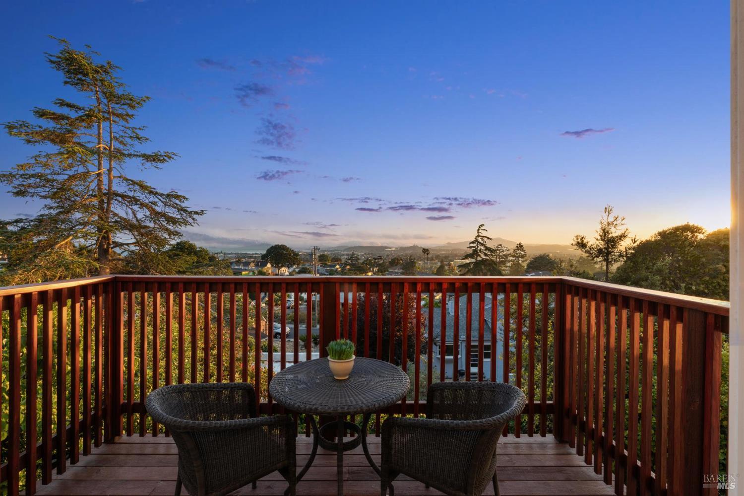 Detail Gallery Image 61 of 74 For 2437 Edwards Ave, El Cerrito,  CA 94530 - 6 Beds | 3/1 Baths