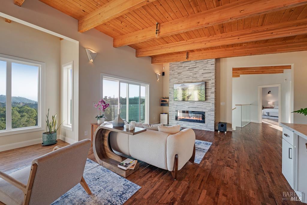 Detail Gallery Image 57 of 75 For 5560 Crystal Dr, Santa Rosa,  CA 95404 - 3 Beds | 2/1 Baths