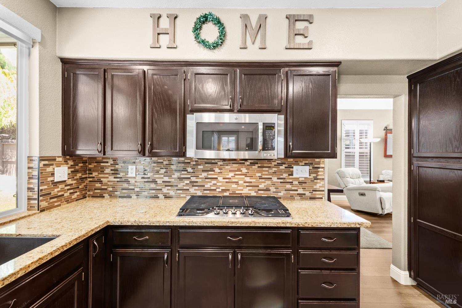 Detail Gallery Image 26 of 96 For 3305 Hillridge Ct, Fairfield,  CA 94534 - 4 Beds | 3 Baths