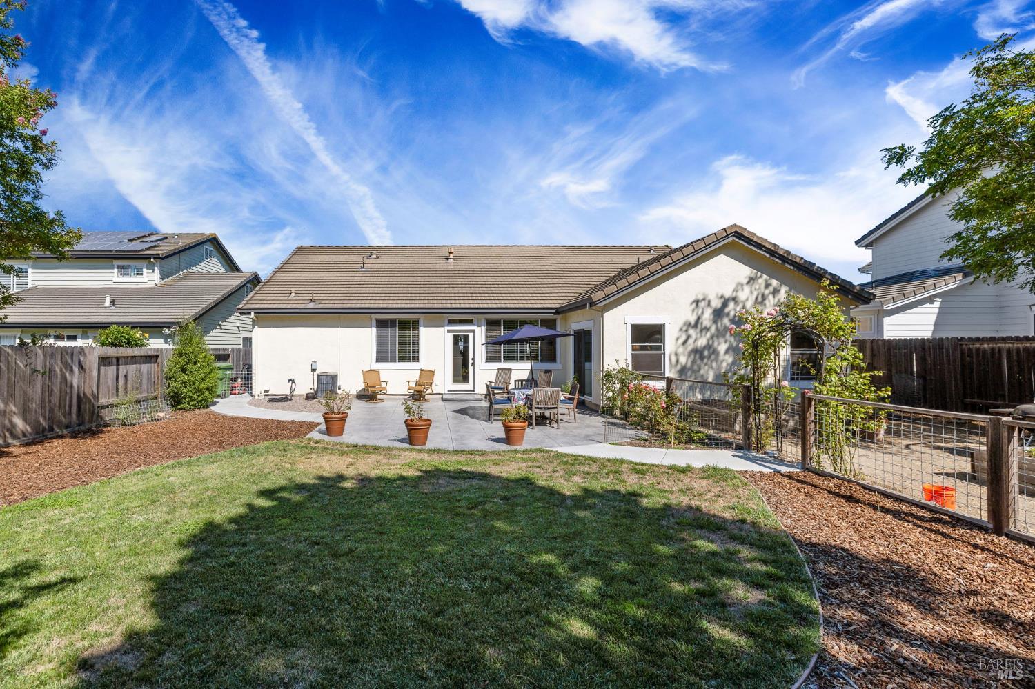 Detail Gallery Image 37 of 47 For 1628 Andover Way, Petaluma,  CA 94954 - 4 Beds | 2 Baths