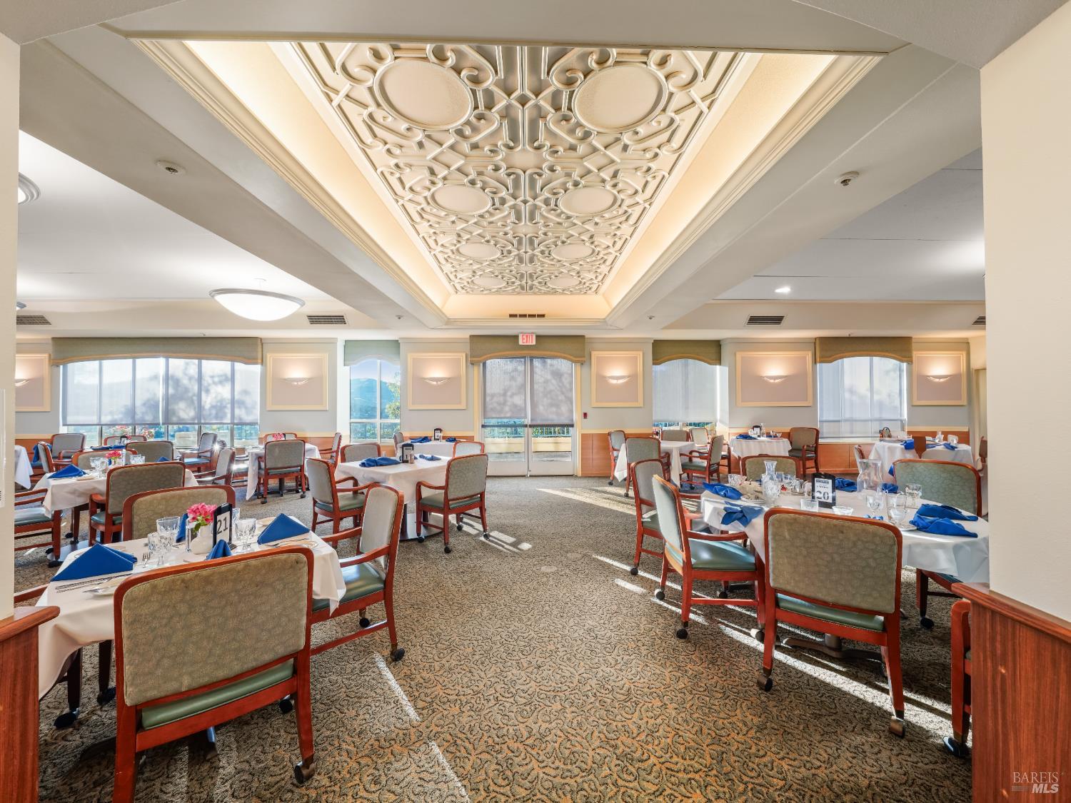Detail Gallery Image 32 of 37 For 100 Thorndale Dr #326,  San Rafael,  CA 94903 - 2 Beds | 2 Baths