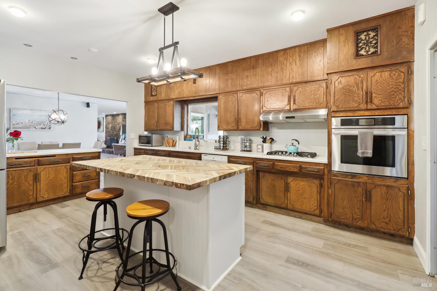 Detail Gallery Image 11 of 99 For 9192 Boyce Rd, Winters,  CA 95694 - 3 Beds | 2 Baths