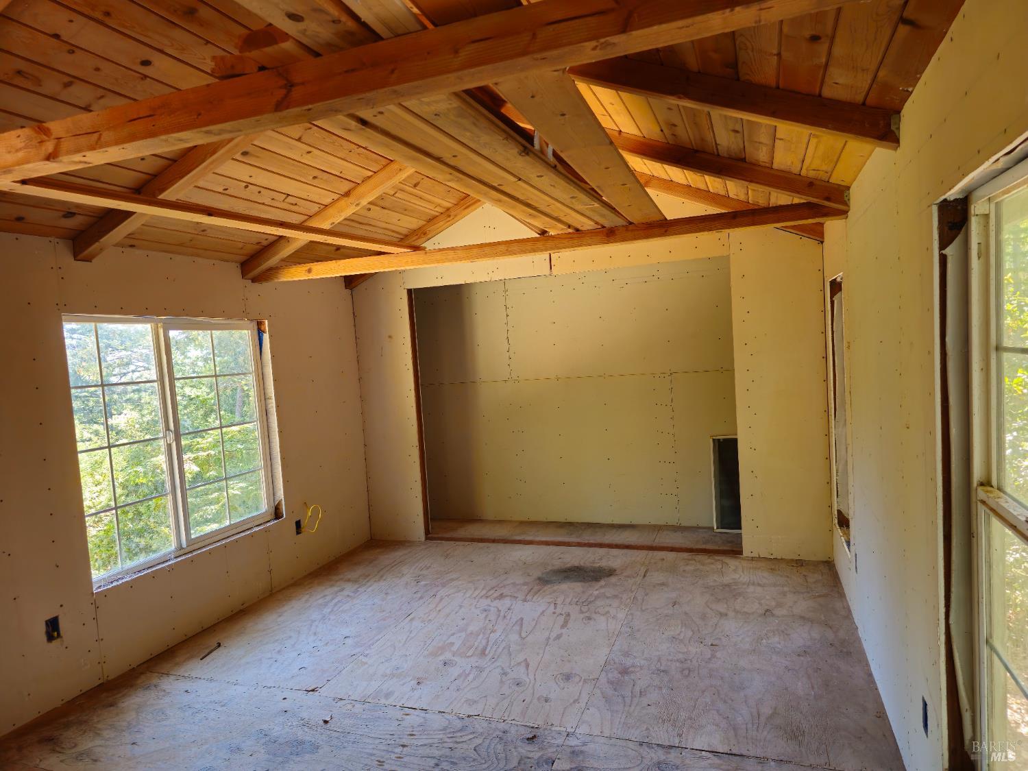 Detail Gallery Image 7 of 8 For 54641 Ca-1 Hwy, Westport,  CA 95488 - 1 Beds | 1 Baths