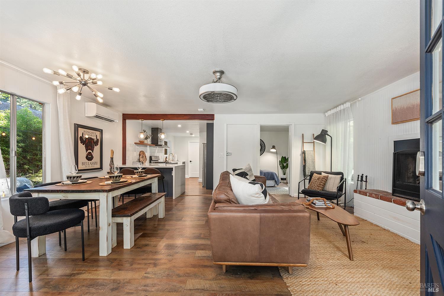 Detail Gallery Image 3 of 35 For 21854 East St, Villa Grande,  CA 95486 - 2 Beds | 1 Baths
