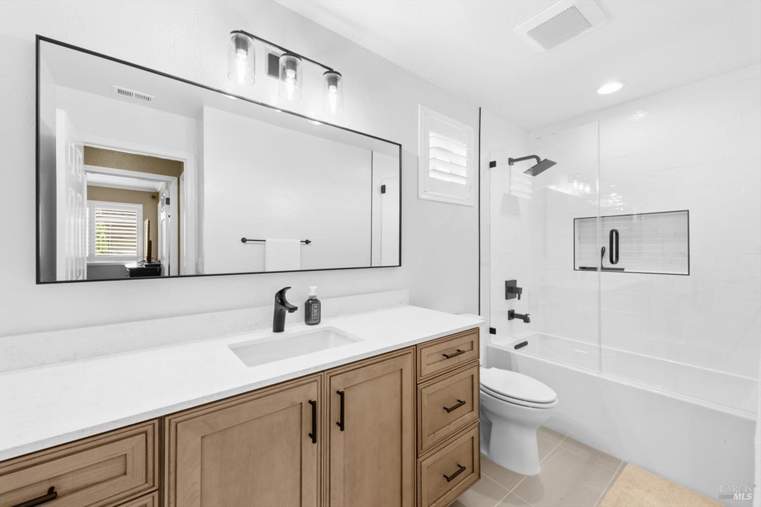 Detail Gallery Image 60 of 96 For 3305 Hillridge Ct, Fairfield,  CA 94534 - 4 Beds | 3 Baths