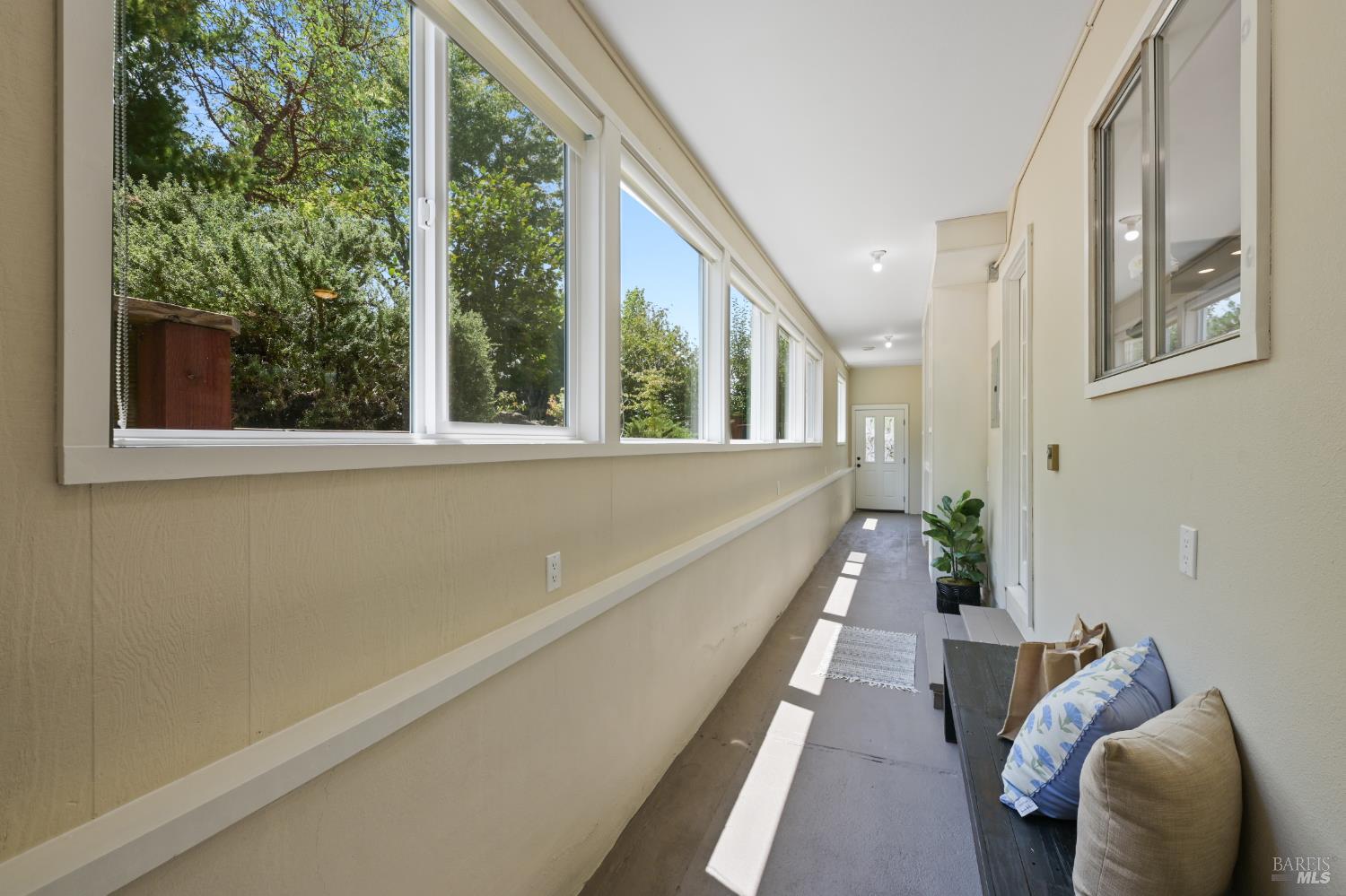 Detail Gallery Image 29 of 48 For 2547 Lewis Dr, Sebastopol,  CA 95472 - 3 Beds | 3 Baths