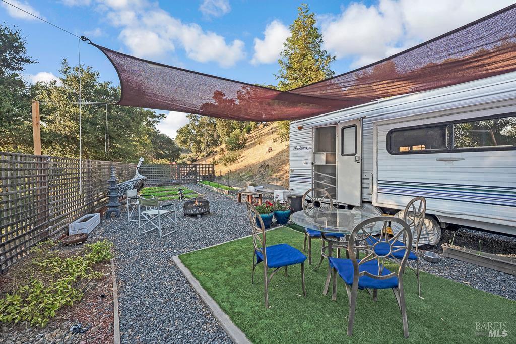 Detail Gallery Image 24 of 75 For 5560 Crystal Dr, Santa Rosa,  CA 95404 - 3 Beds | 2/1 Baths