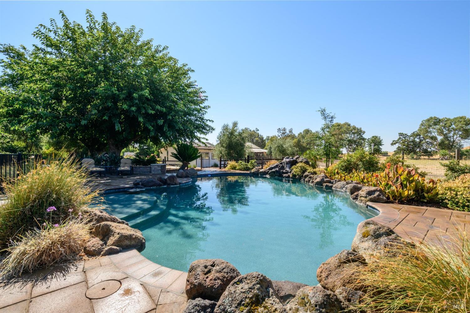 Detail Gallery Image 50 of 117 For 7598 Deer Valley Trl, Vacaville,  CA 95688 - 3 Beds | 2/1 Baths